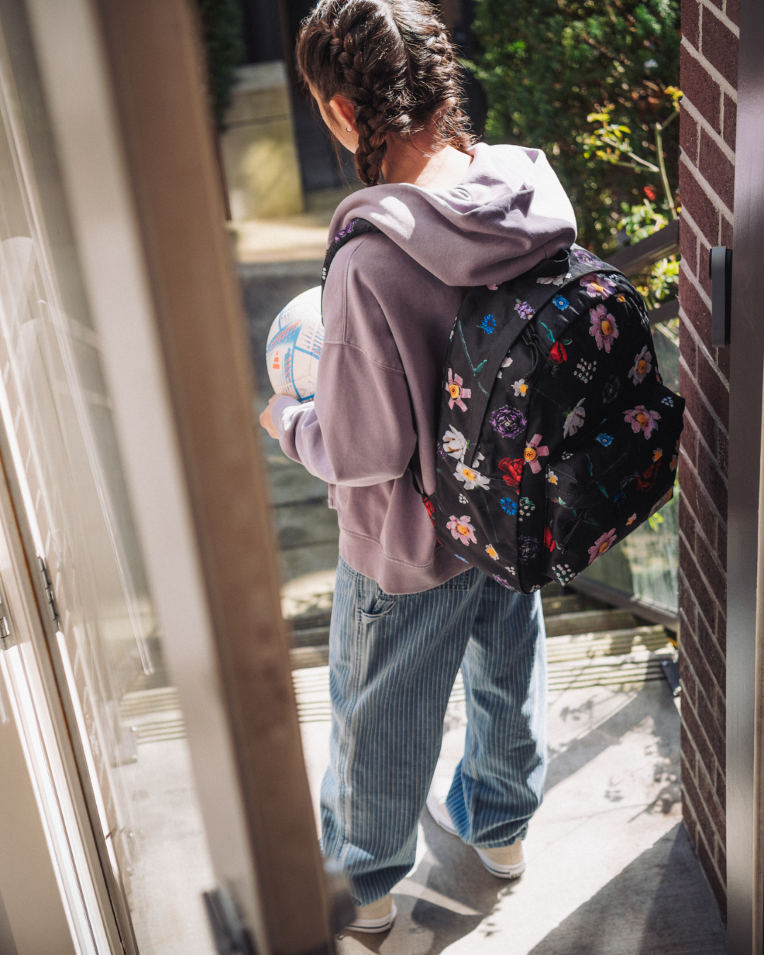 Lego® Herschel™ - Mochila Classic XL – Chuva de Flores 5010423