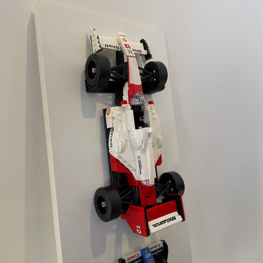 Suporte de Parede LEGO Icons F1 — Senna, Mansell & Schumacher (10330 / 10353 / 11375)